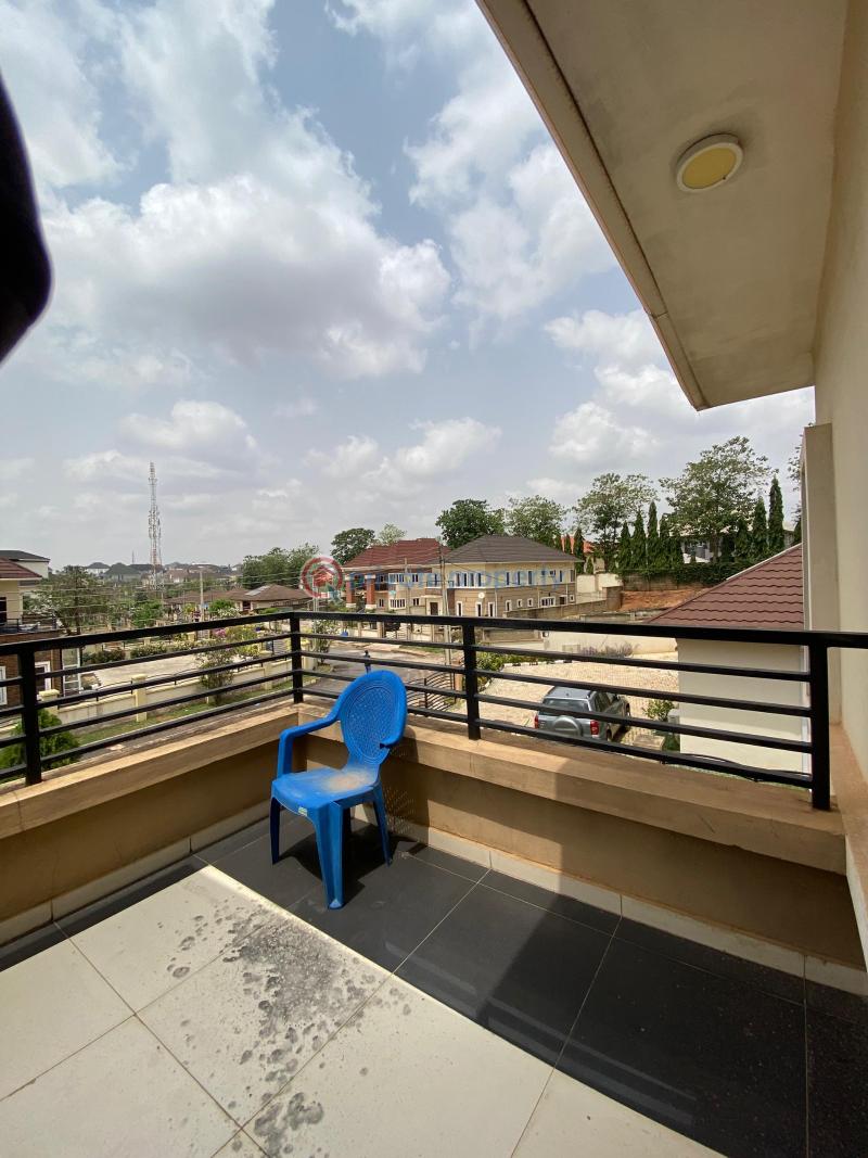 House For Rent In Kolapo Ishola Gra Akobo Estate. Ibadan Oyo - 7