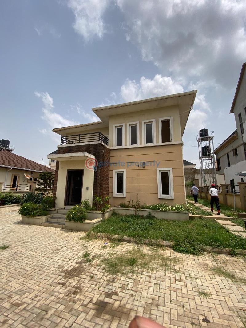 House For Rent In Kolapo Ishola Gra Akobo Estate. Ibadan Oyo - 3