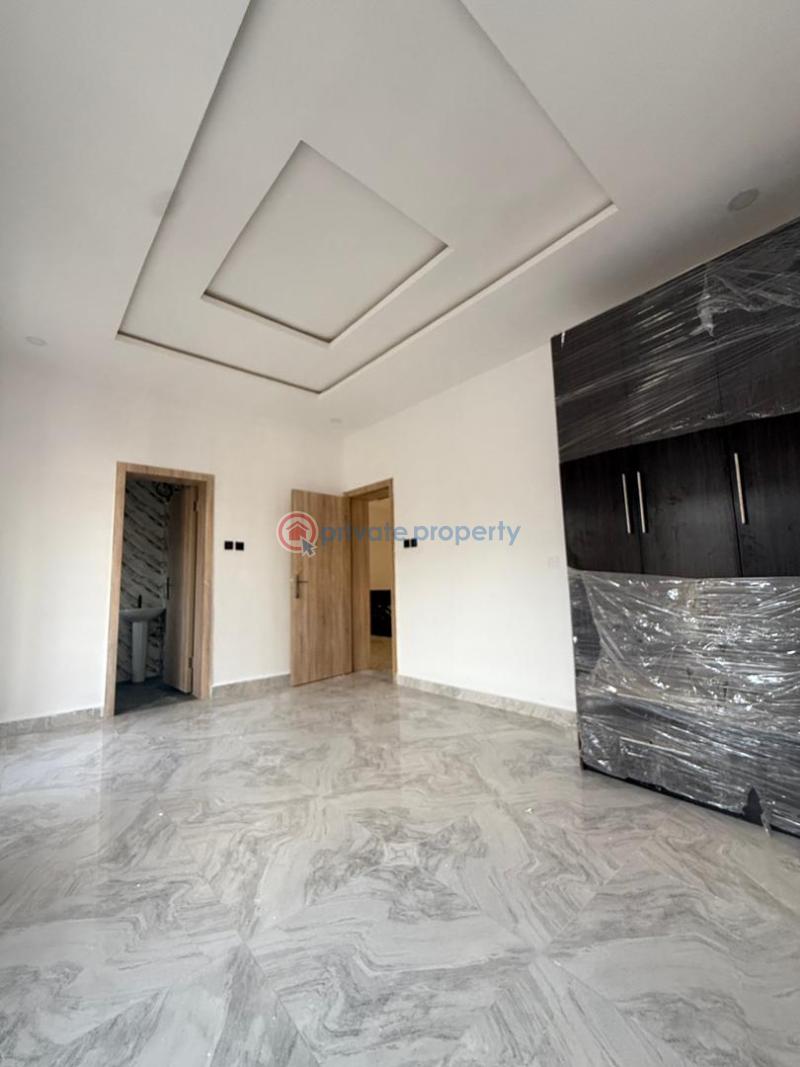 5 bedroom Duplex For Sale Airforce Estate, Bashorun Housing Estate Akobo Ibadan Oyo - 21