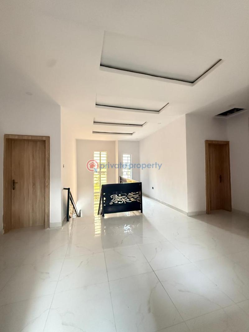 5 bedroom Duplex For Sale Airforce Estate, Bashorun Housing Estate Akobo Ibadan Oyo - 8