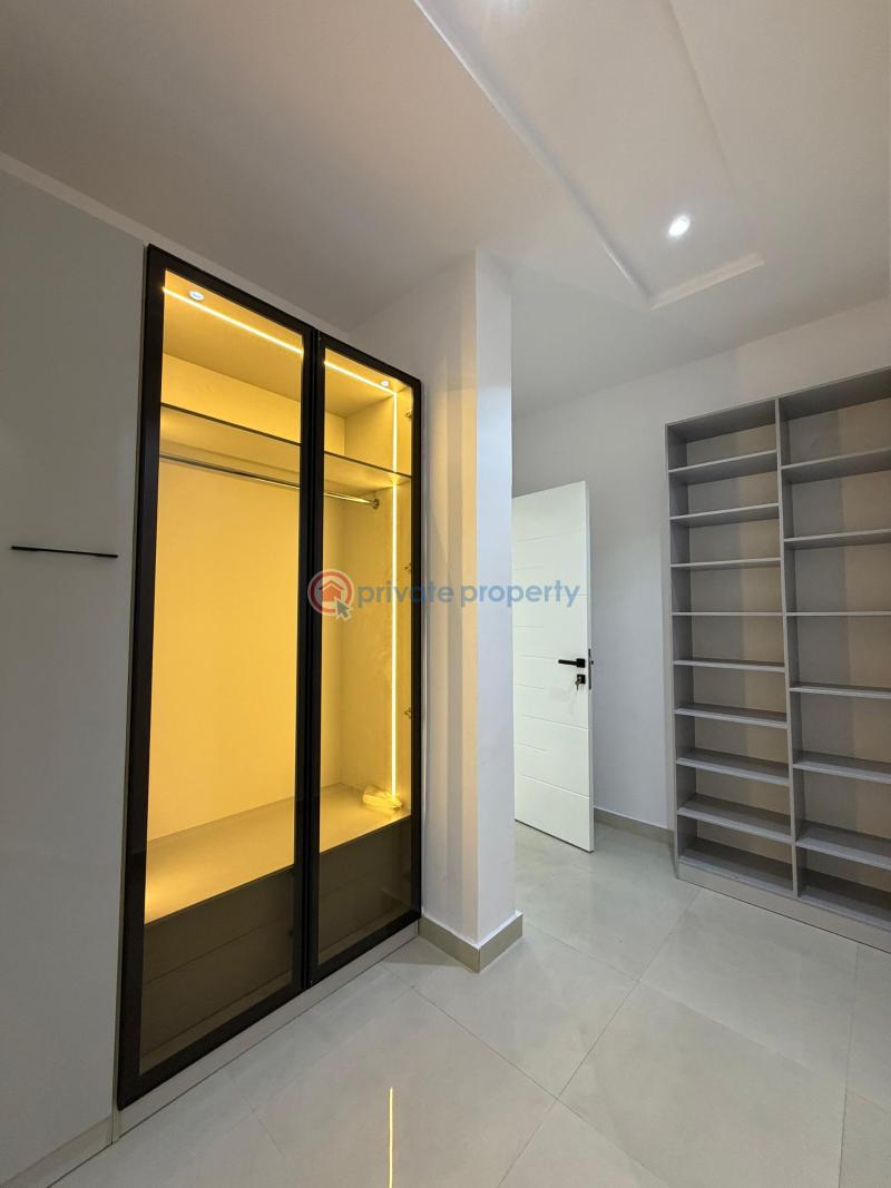 5 bedroom Duplex For Sale Legacy Estate Kolapo Ishola Gra, Akobo Akobo Ibadan Oyo - 3