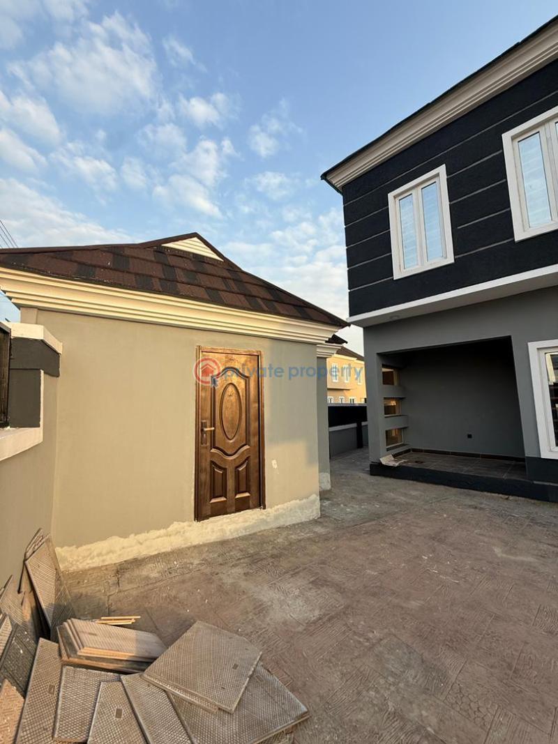 5 bedroom Duplex For Sale Airforce Estate, Bashorun Housing Estate Akobo Ibadan Oyo - 19