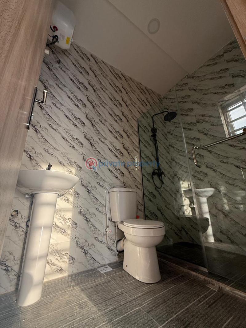 5 bedroom Duplex For Sale Airforce Estate, Bashorun Housing Estate Akobo Ibadan Oyo - 25
