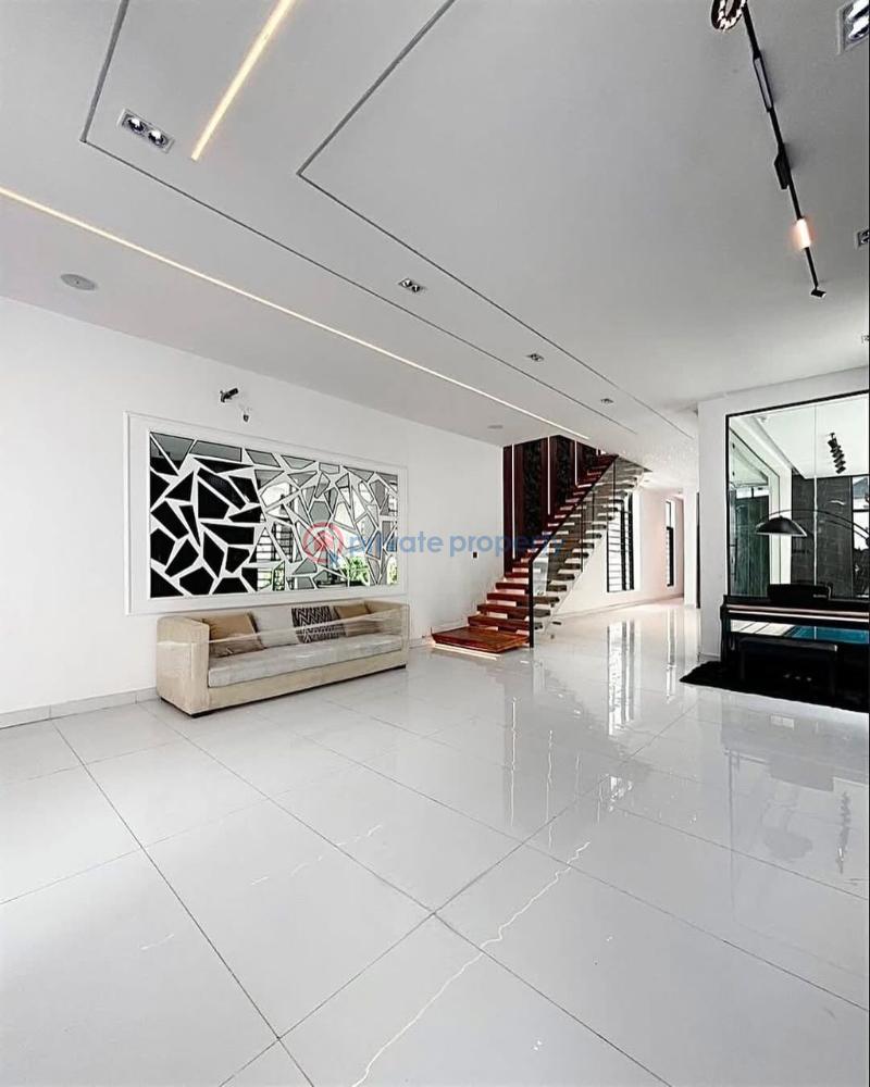 5 bedroom Duplex For Sale Ikota Lekki Lagos - 5