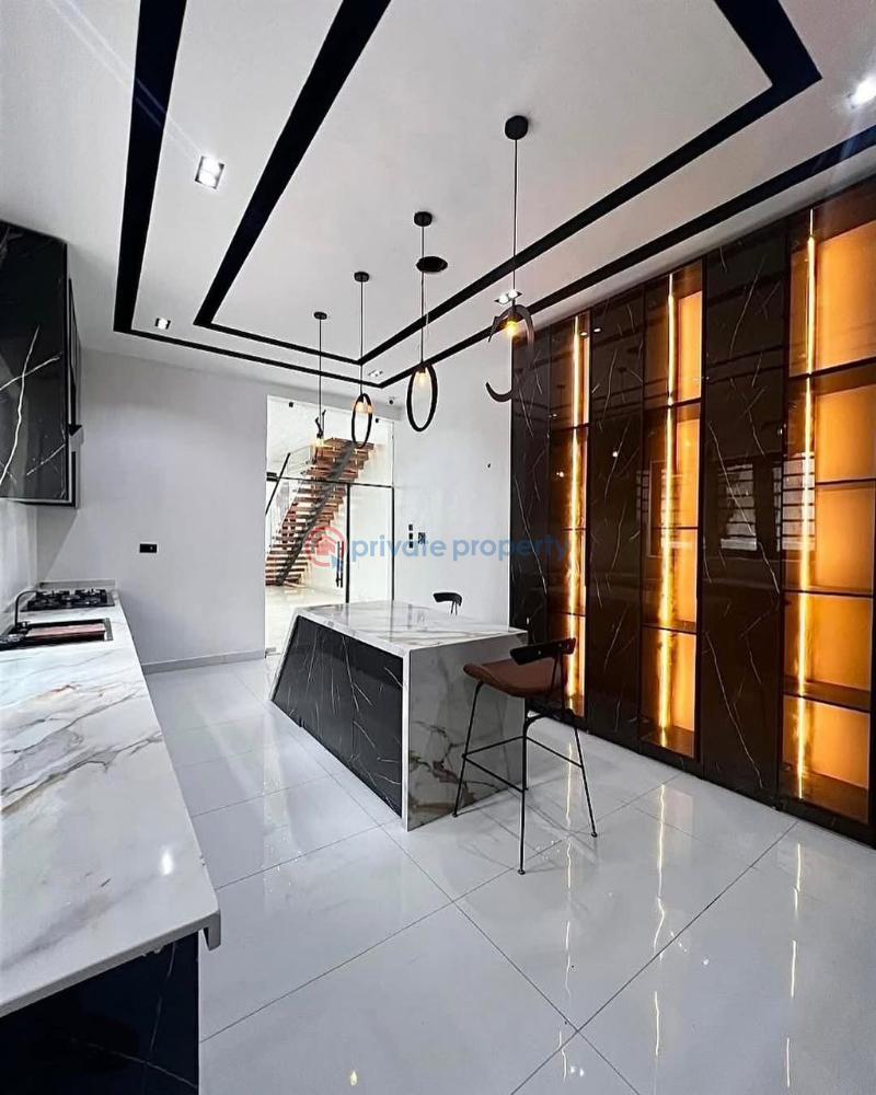 5 bedroom Duplex For Sale Ikota Lekki Lagos - 4