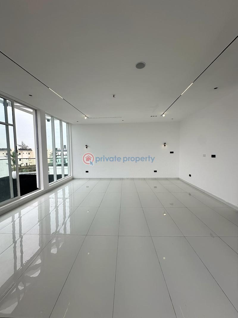 5 bedroom House For Sale Osapa Lekki Lagos - 4