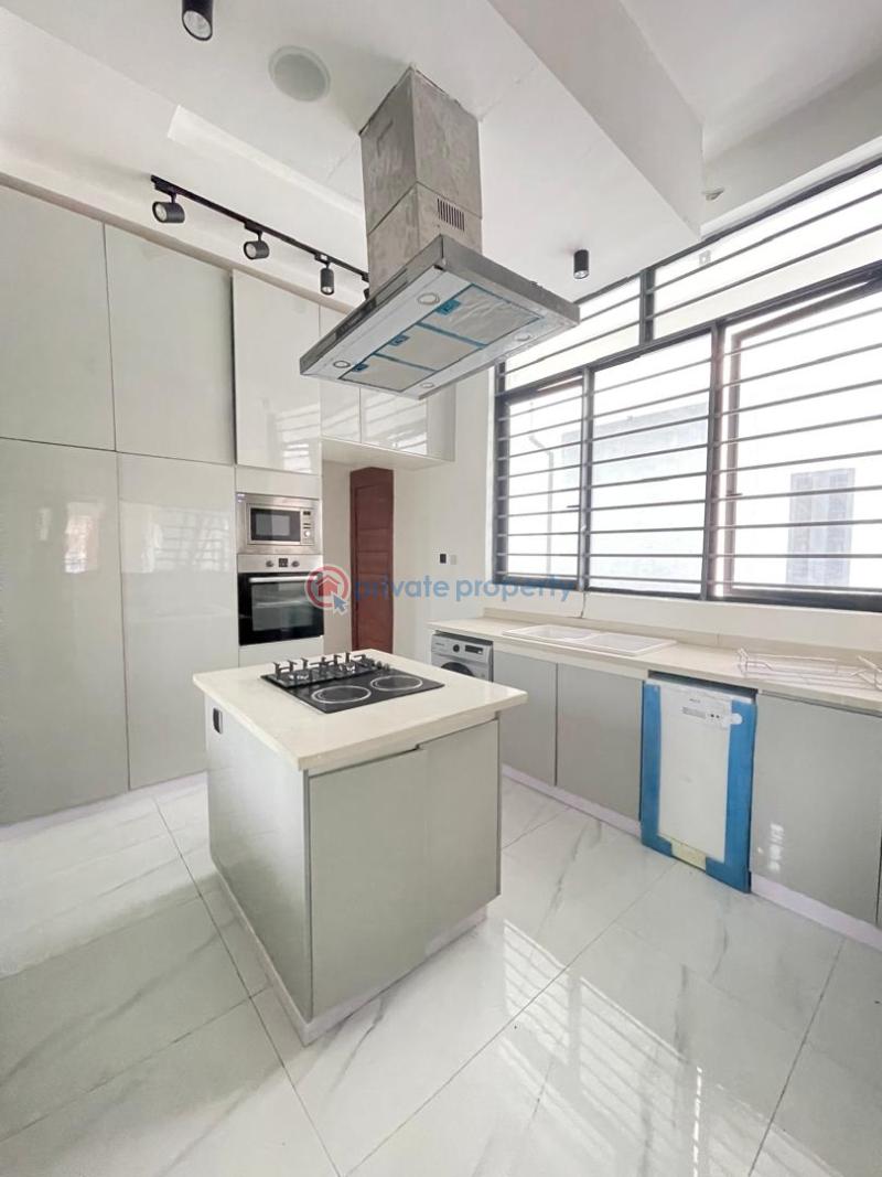 5 bedroom Detached Duplex For Sale Ikota Lekki Lagos - 3