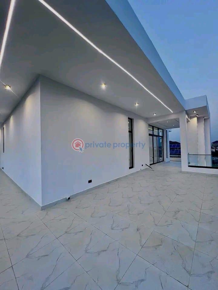 5 bedroom Duplex For Sale Estate Chevron Drive Lekki Lagos - 5