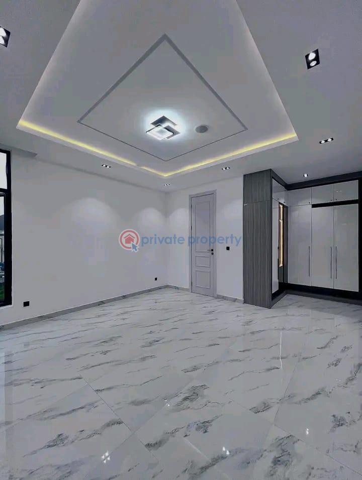 5 bedroom Duplex For Sale Estate Chevron Drive Lekki Lagos - 2
