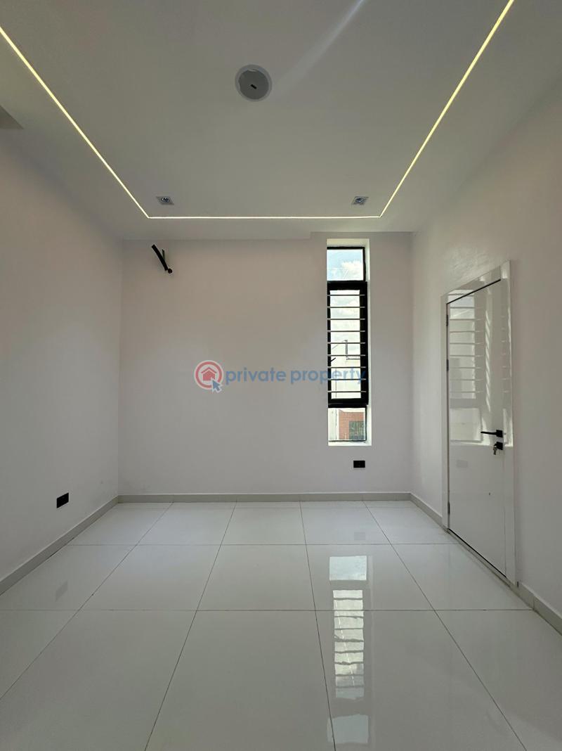 5 bedroom House For Sale Chevron Drive Lekki Lagos - 10