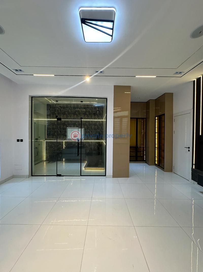 5 bedroom House For Sale Chevron Drive Lekki Lagos - 5