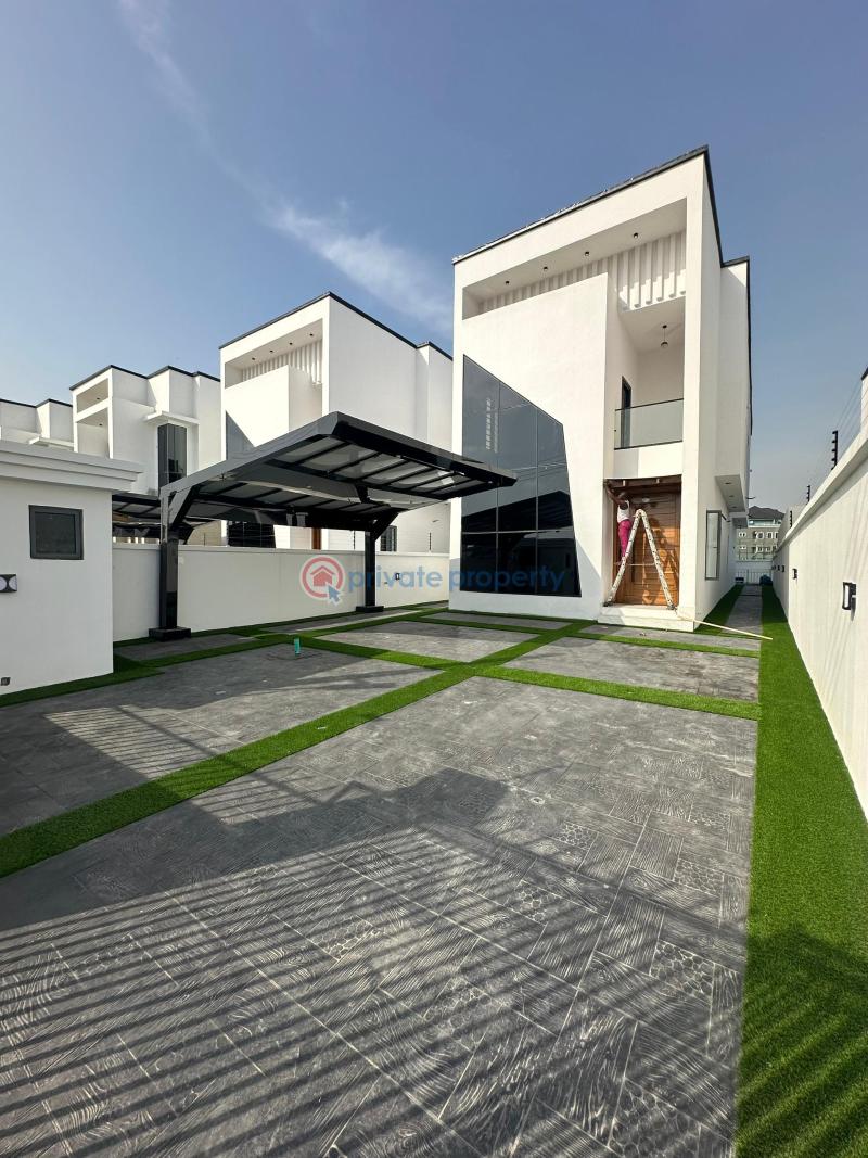 5 bedroom Detached Duplex For Sale Chevron Drive Lekki Lagos - 1