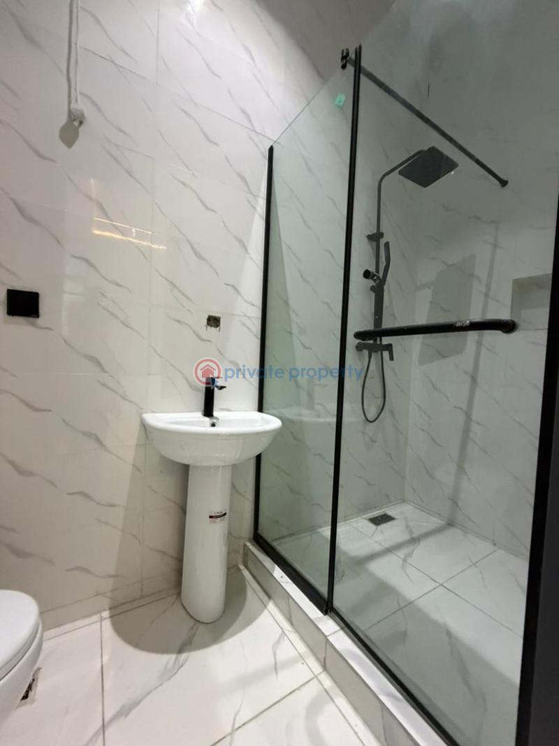5 bedroom Detached Duplex For Sale Vgc Lekki Lagos Victoria Garden City Lekki Lagos - 12
