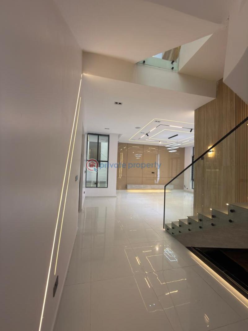 5 bedroom Detached Duplex For Sale Chevron Drive Lekki Lagos - 5