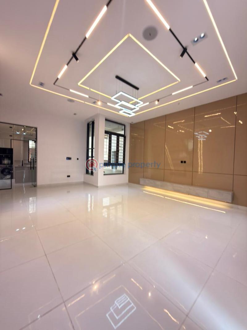 5 bedroom Detached Duplex For Sale Chevron Drive Lekki Lagos - 3