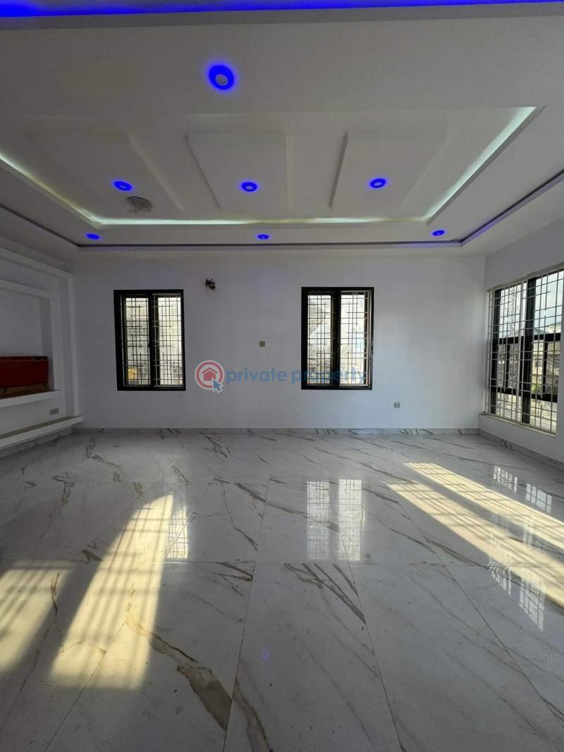 5 bedroom Detached Duplex For Sale Omole Phase 1 Ikeja Ikeja  Lagos - 2