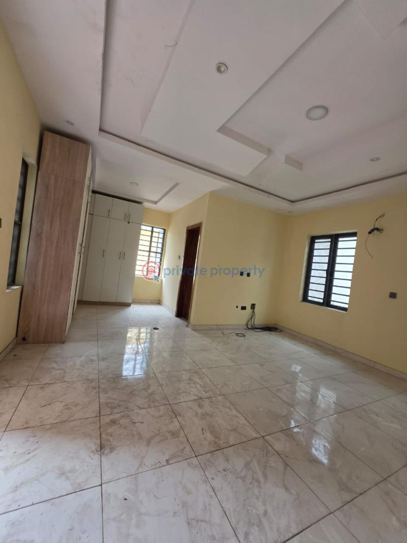 5 bedroom Duplex For Rent Omole Phase 2 Alausa Ikeja Lagos - 1