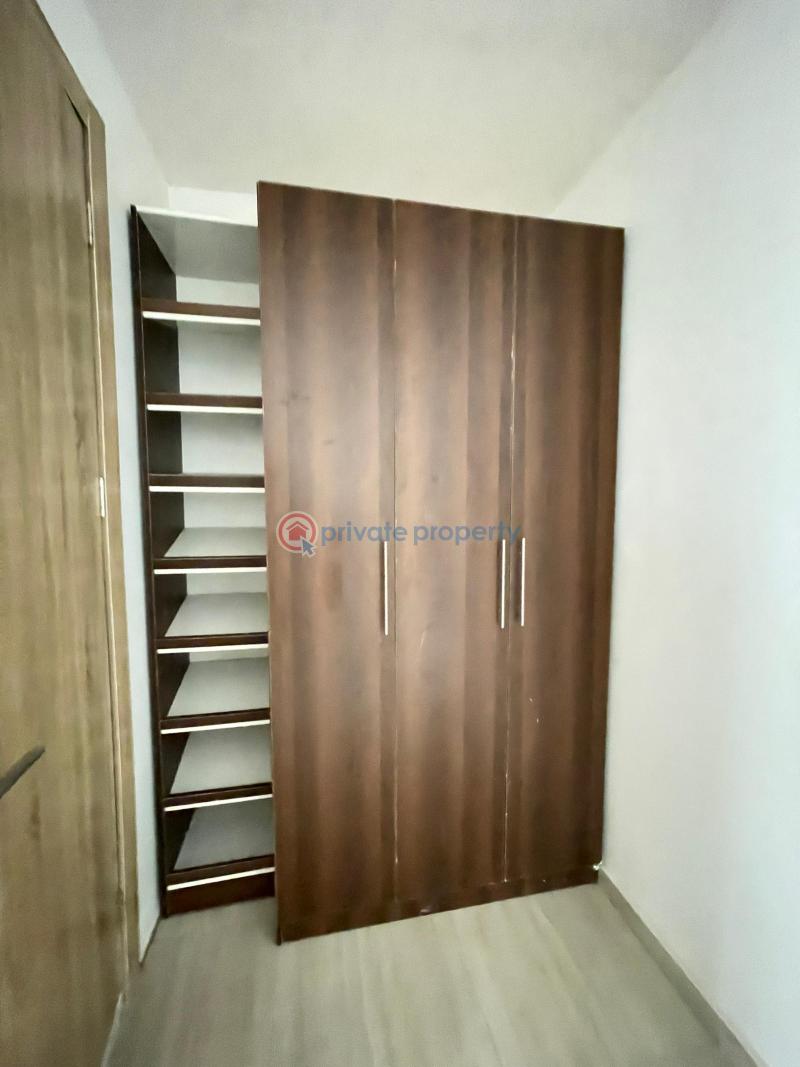 5 bedroom Detached Duplex For Sale Chevron Lekki Lagos - 8