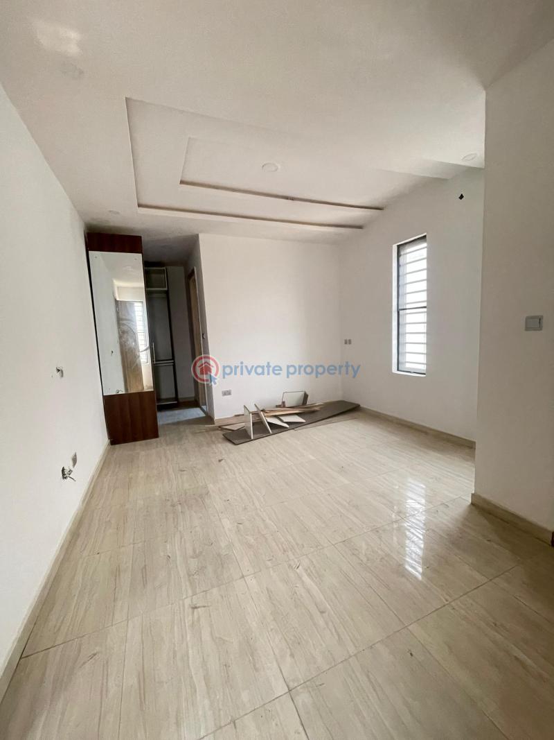 5 bedroom Detached Duplex For Sale Chevron Lekki Lagos - 4
