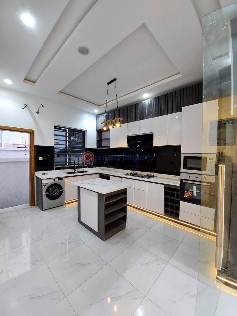 5 bedroom Duplex For Sale Estate Chevron Drive Lekki Lagos - 5