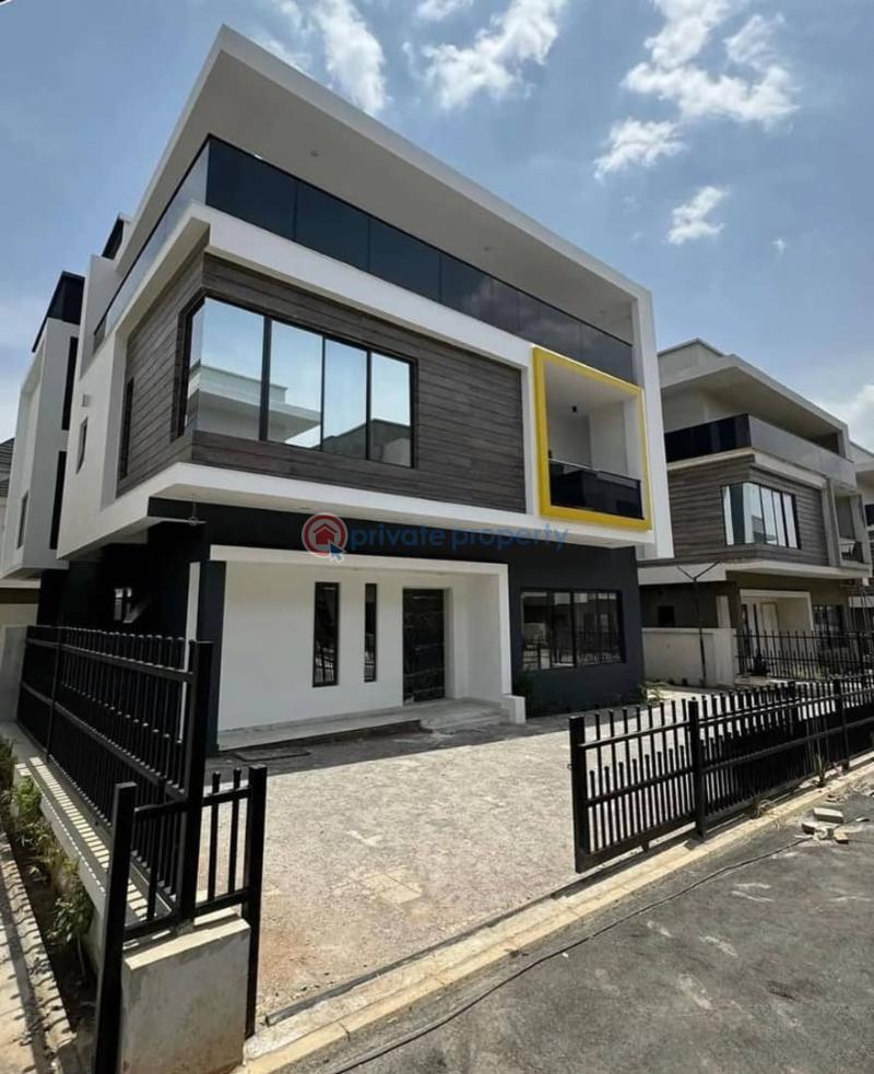 5 bedroom Detached Duplex For Sale Estate Guzape Abuja Phase 1 