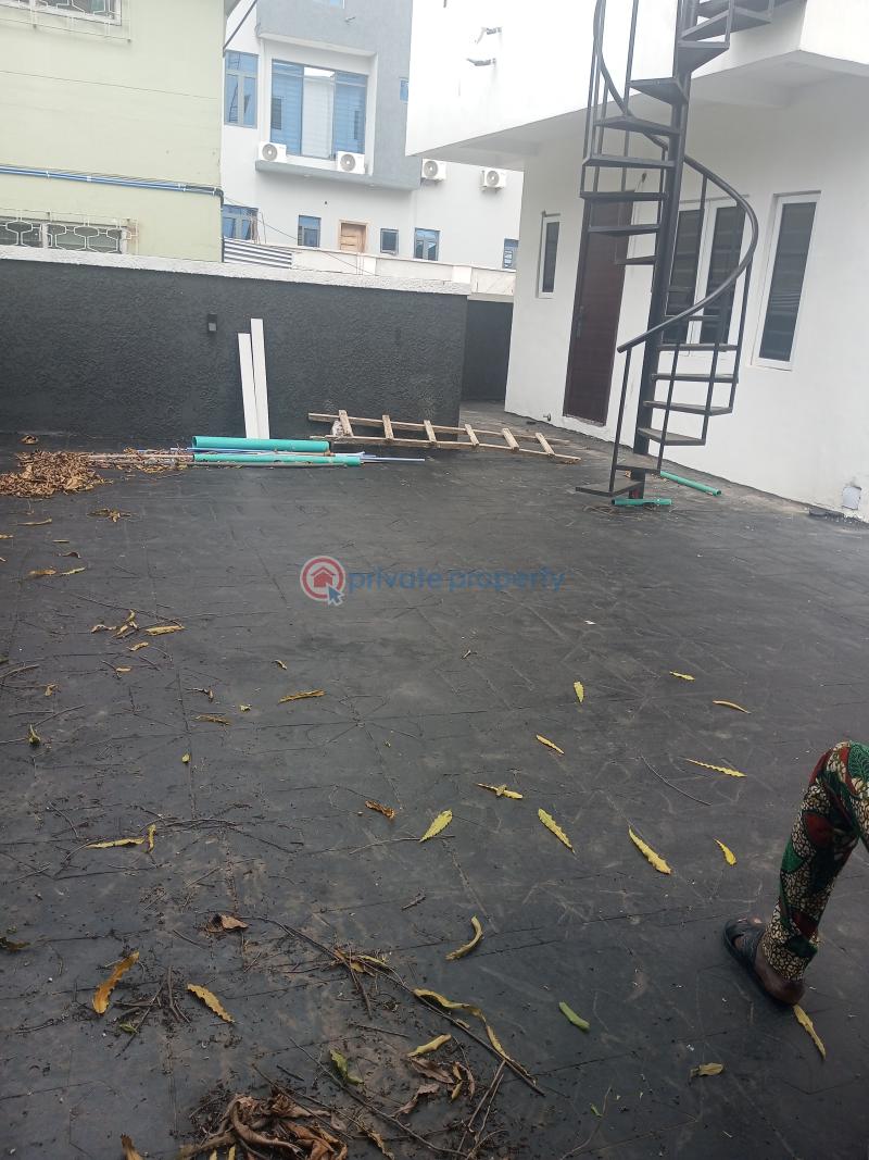 5 bedroom Detached Duplex For Sale Estate Adeniyi Jones Ikeja Lagos - 8