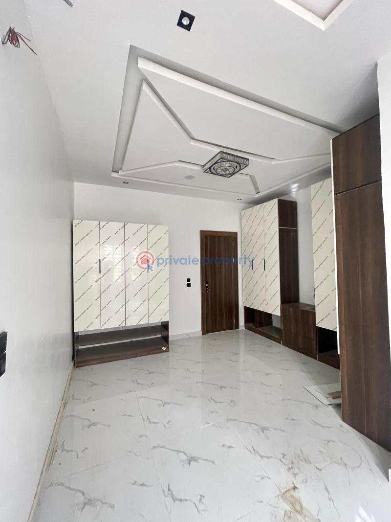 5bedroom fully detached duplex - 6 5 bedroom Detached Duplex For Sale Ikota Lekki Lagos - 6