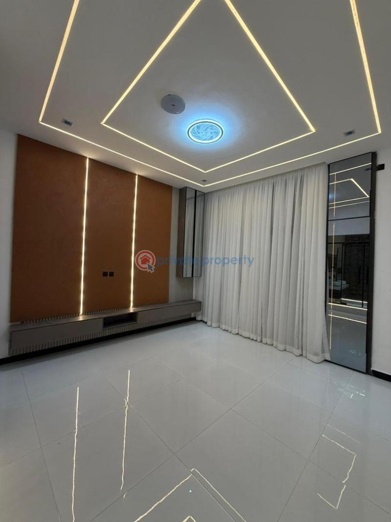 5 bedroom Detached Duplex For Sale Estate Chevron Drive Lekki Lagos - 4
