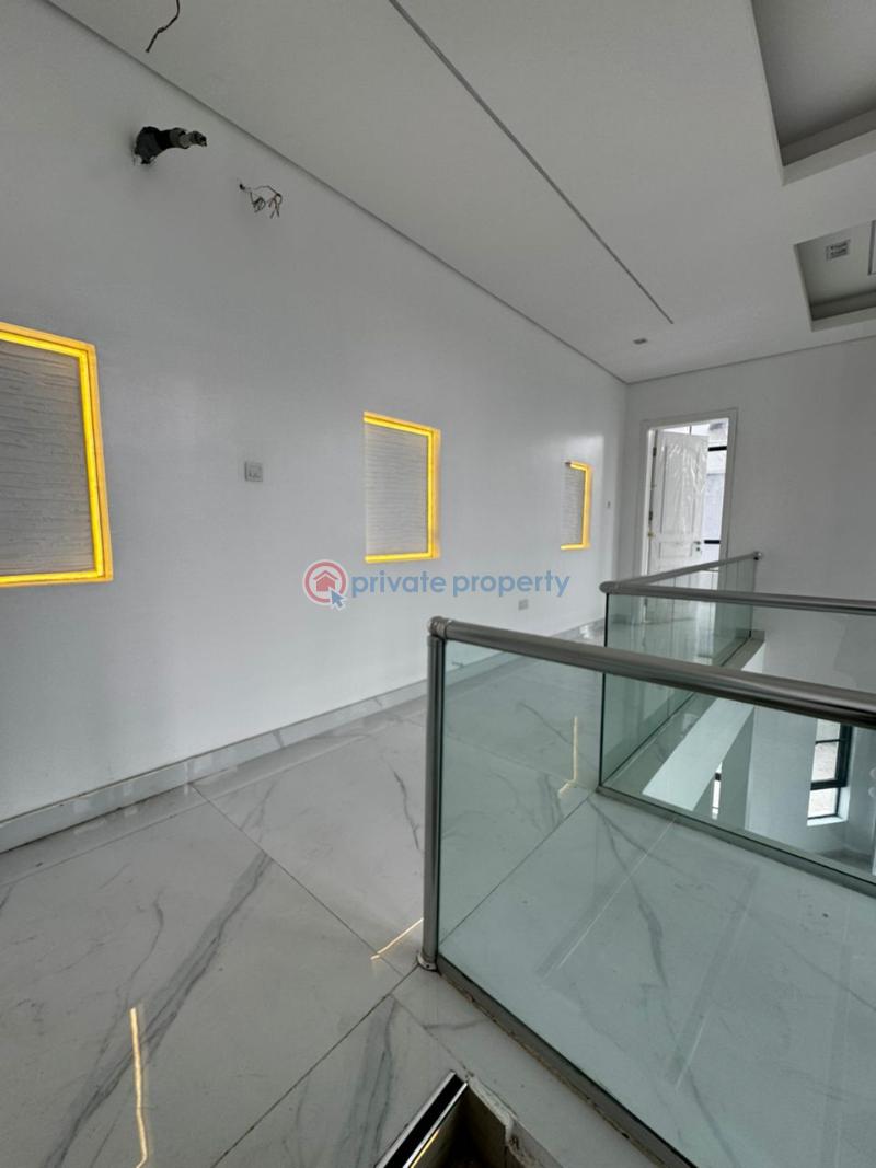 5bedroom fully detached duplex - 17 5 bedroom Detached Duplex For Sale Osapa London Lekki Lagos - 17