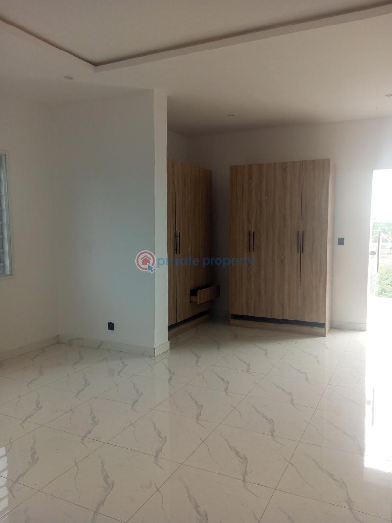 5 bedroom Detached Duplex For Sale Estate Adeniyi Jones Ikeja Lagos - 4