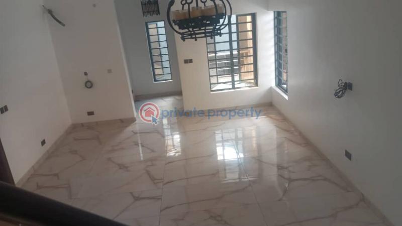 5 bedroom Detached Duplex For Sale Omole Phase 2 Ojodu Lagos - 1