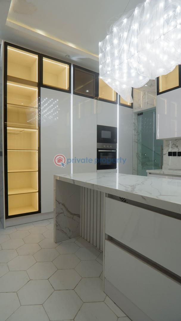 5 bedroom Detached Duplex For Sale Lekki Phase 1 Lagos - 2