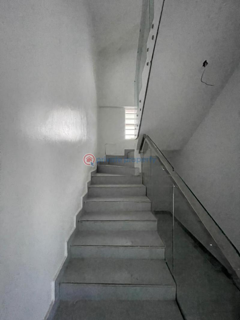 5 bedroom Detached Duplex For Sale Chevron Drive Lekki Lagos - 6