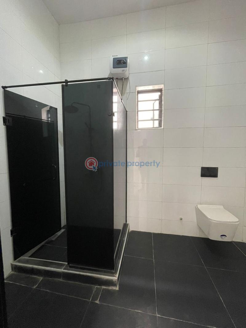 5 bedroom Detached Duplex For Sale Lekki Lagos - 1