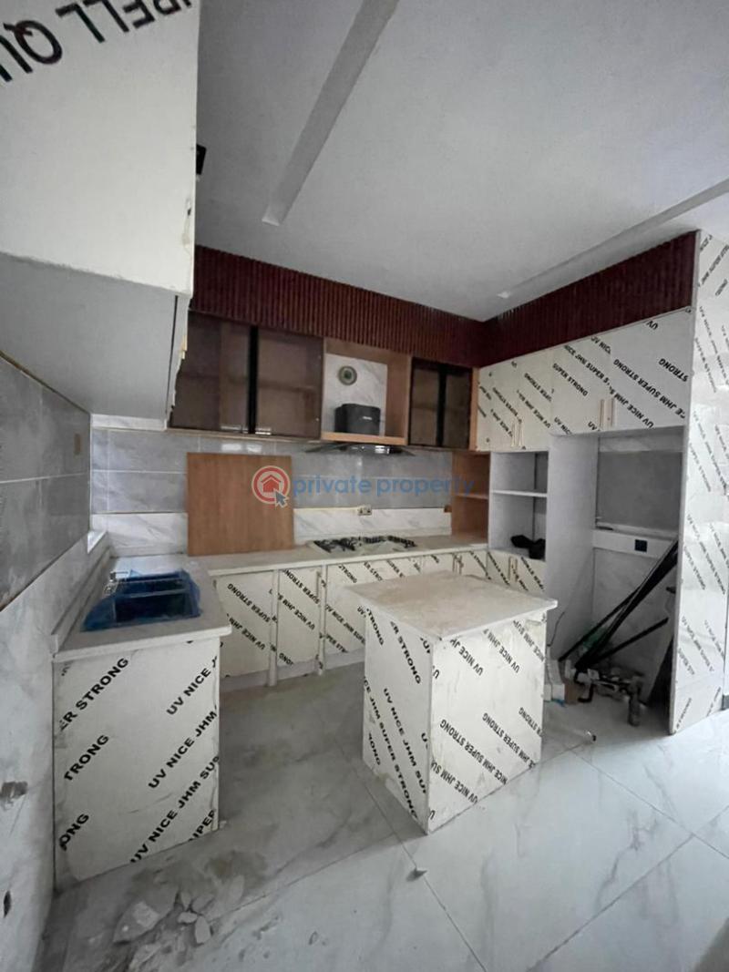 5 bedroom Detached Duplex For Sale Chevron Drive Lekki Lagos - 4