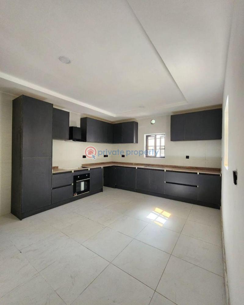 5 bedroom Detached Duplex For Sale Chevron Drive Lekki Lagos - 9