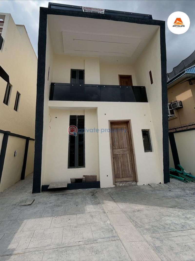 5 bedroom Detached Duplex For Sale Ogudu GRA Lagos - 3
