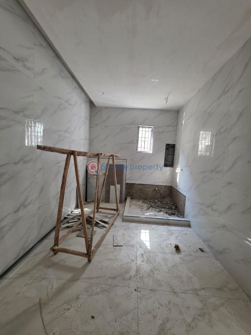 5 bedroom Detached Duplex For Sale Jahi Abuja Phase 2  - 5