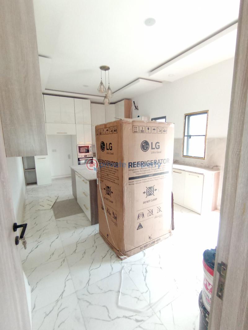 5 bedroom Detached Duplex For Sale Osapa London Lekki Lagos - 14