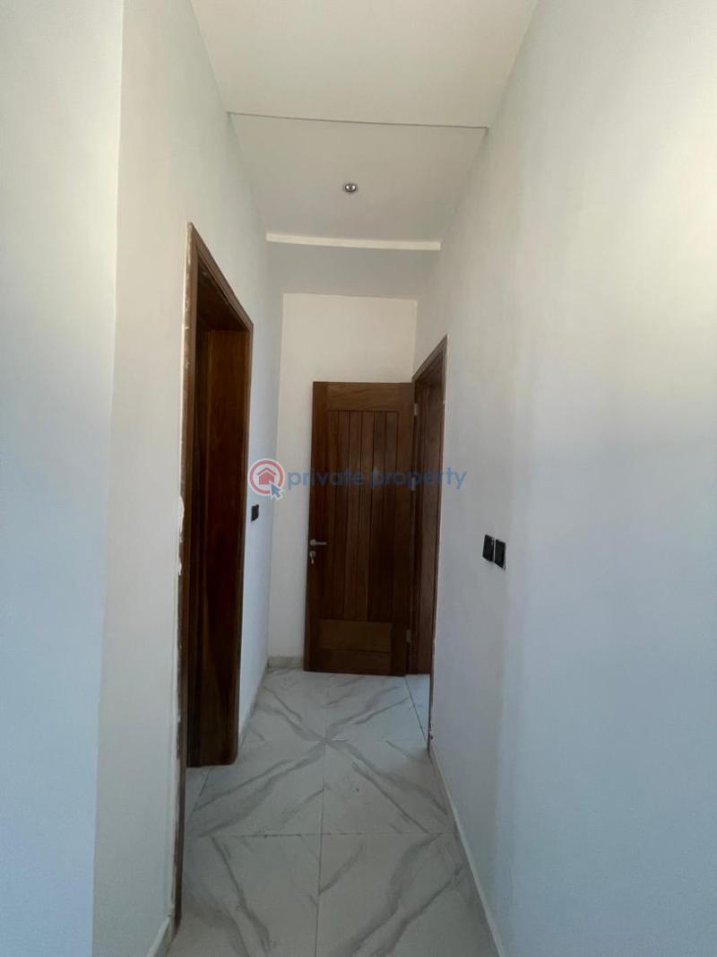 5 bedroom Detached Duplex For Sale Ikota, Lekki Lagos Ikota Lekki Lagos - 11