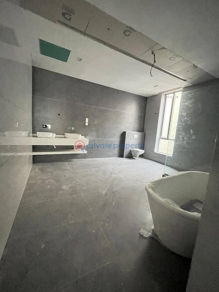 5 bedroom Detached Duplex For Sale Estate Ikoyi Lagos - 1