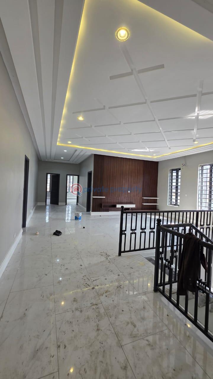 5 bedroom Duplex For Sale Aerodrome Gra Samonda Ibadan Oyo - 14