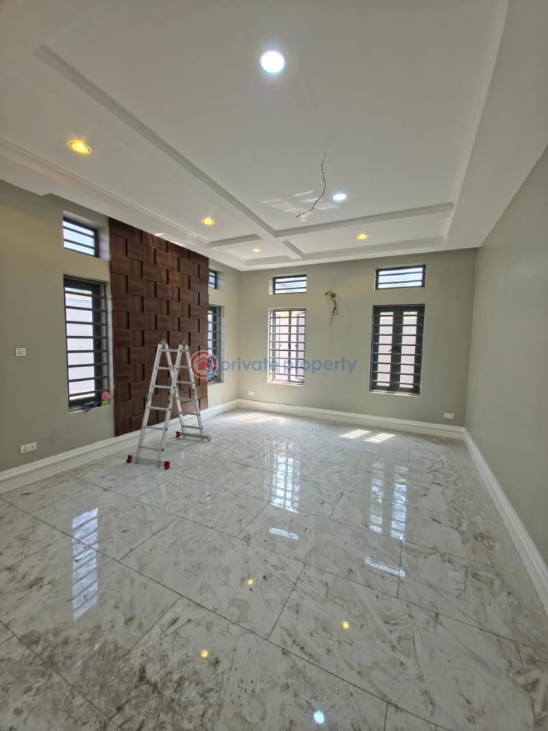 5 bedroom Duplex For Sale Aerodrome Gra Samonda Ibadan Oyo - 1