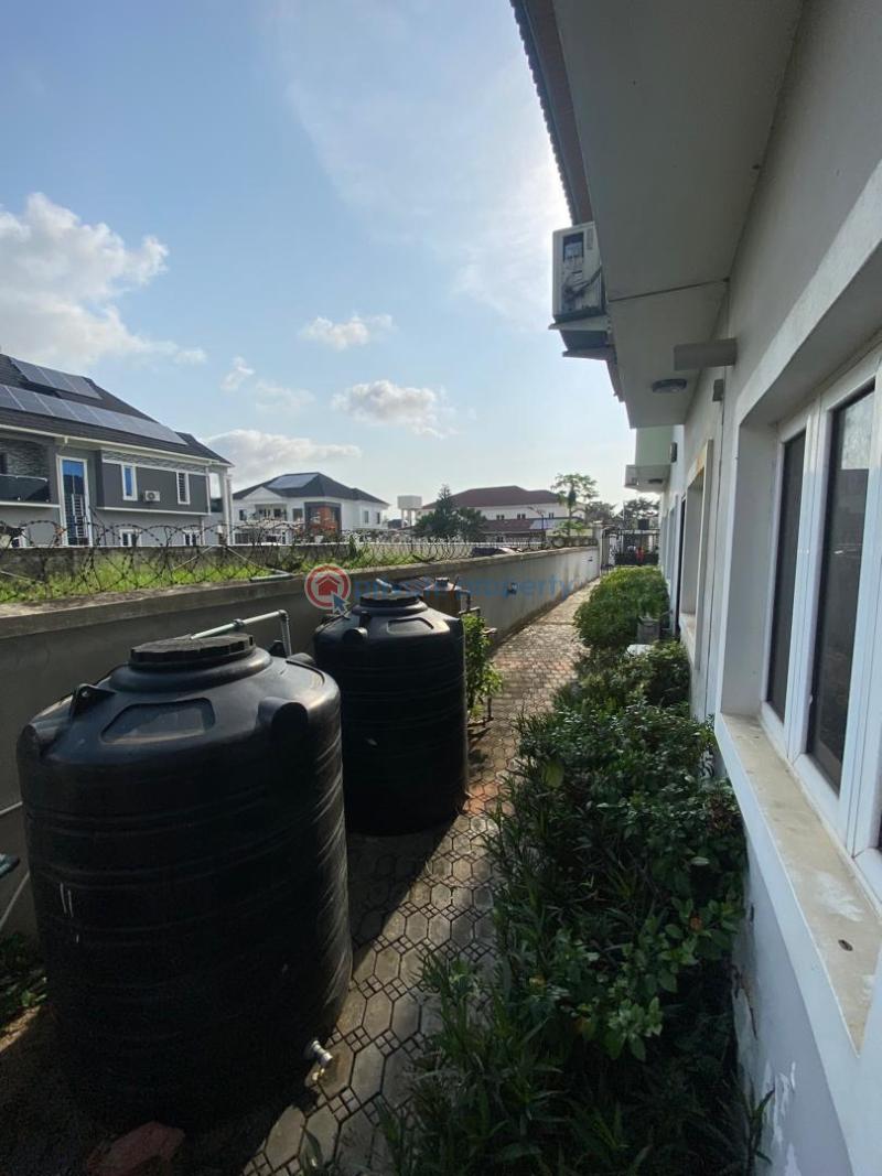 5bedroom semi datched duplex ( sharing compound) - 18 5 bedroom Semi detached Duplex For Rent Eden Garden Estate Ajah Lagos - 18