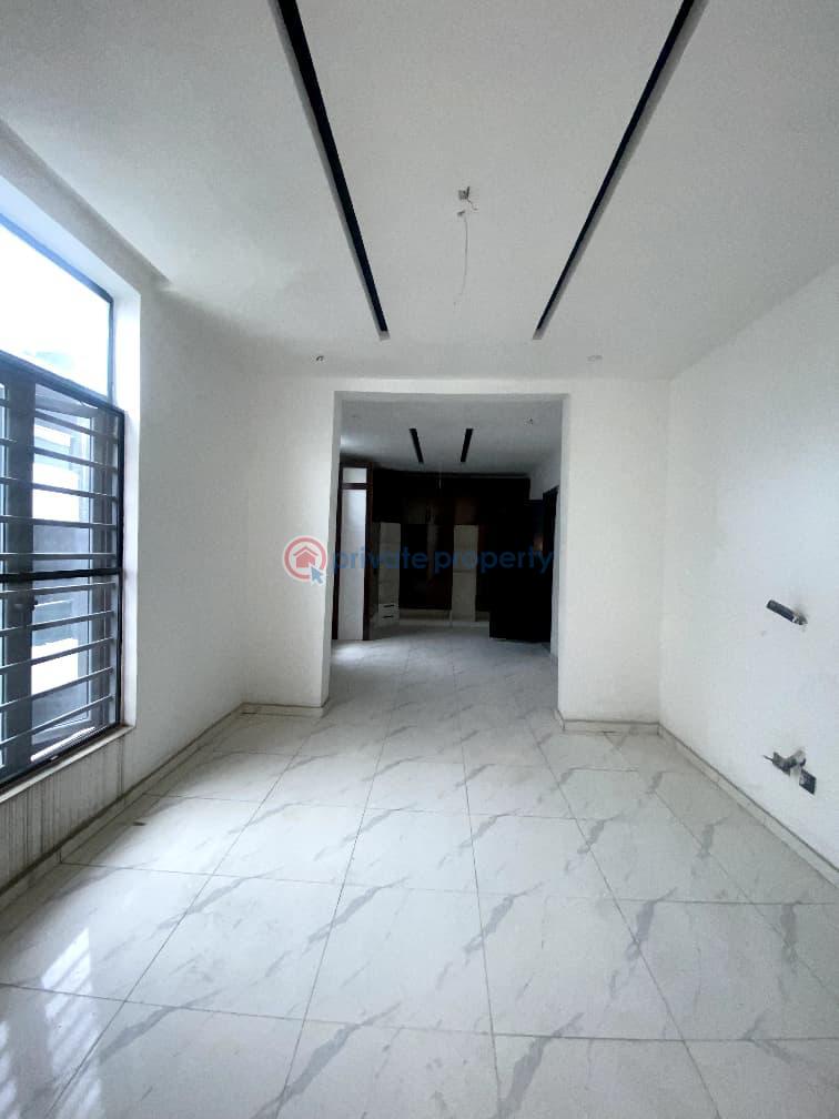 5 bedroom Semi detached Duplex For Rent Lekki Phase 1 Lagos Island  - 2