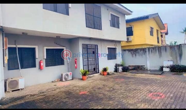 5 bedroom Semi detached Duplex For Sale Gbagada Phase 2 Lagos