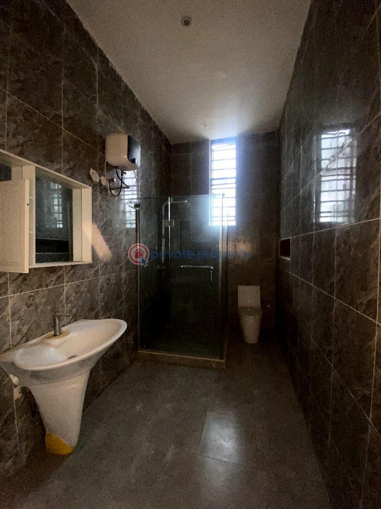 5 bedroom Semi detached Duplex For Rent Lekki Phase 1 Lagos Island  - 4