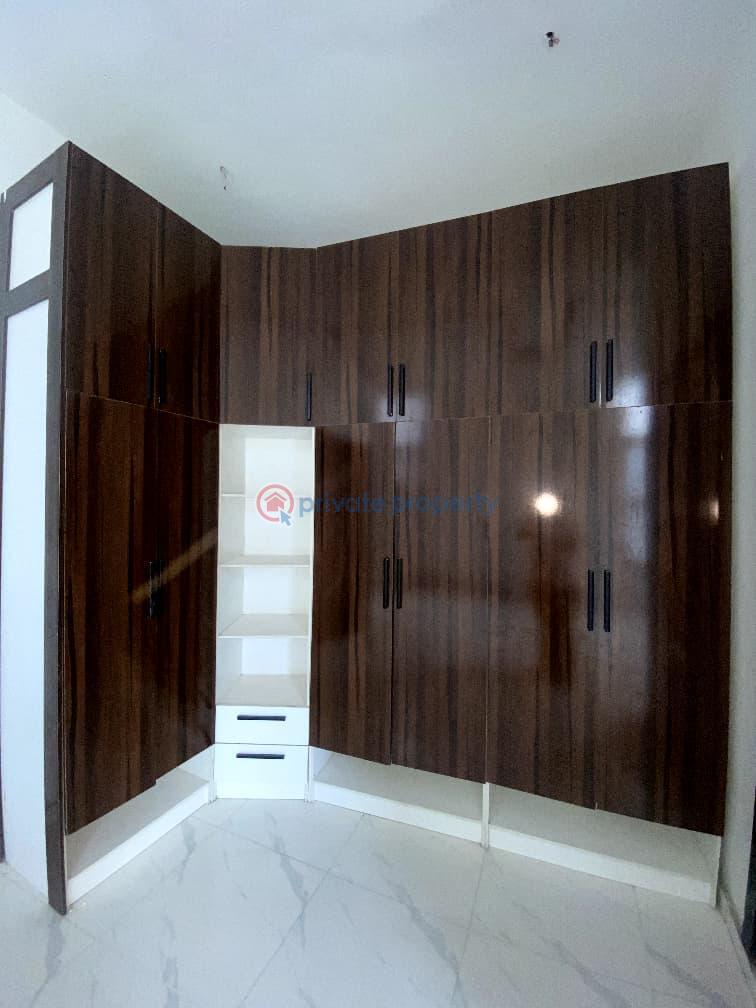 5 bedroom Semi detached Duplex For Rent Lekki Phase 1 Lagos Island  - 5