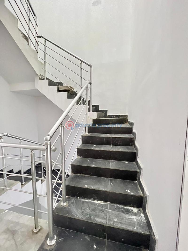 5bedroom semi-detached duplexes with bq - 6 5 bedroom Semi detached Duplex For Sale Ikate Elegushi Lekki Lagos - 6