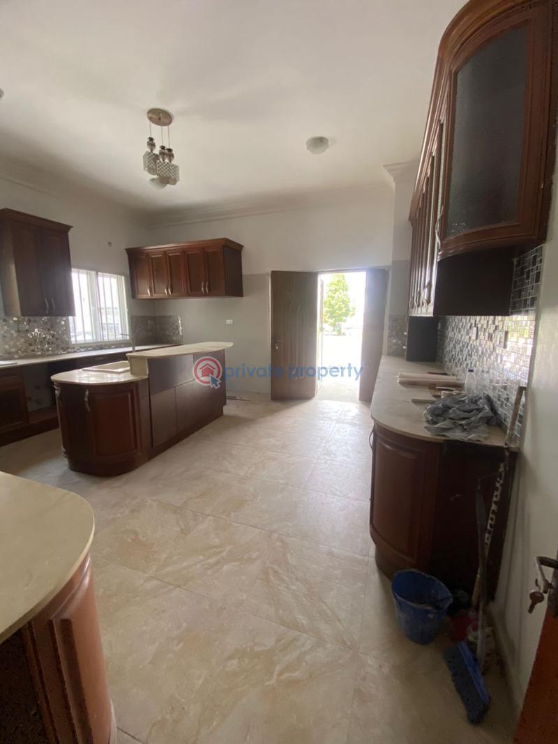 5bedroom semi-detached in arcadia grove, - 9 5 bedroom Semi detached Duplex For Sale Acadia Groove Osapa Lekki Lagos - 9